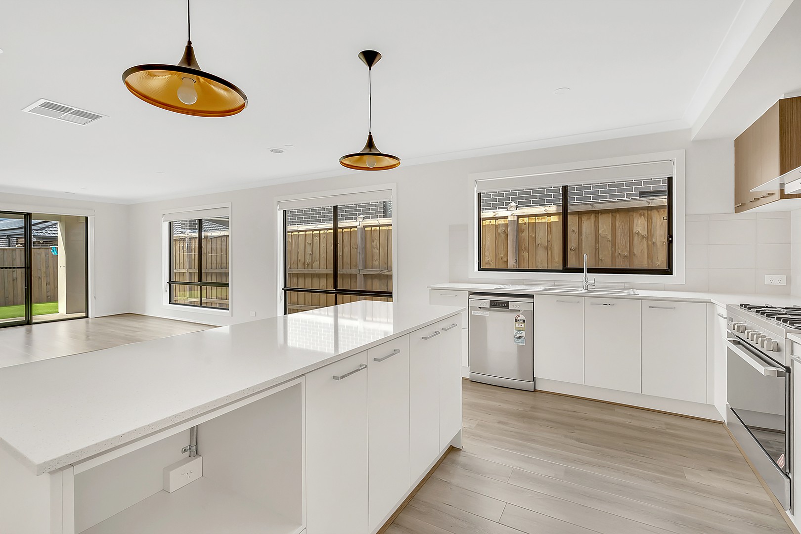 17 Alfred Road, Mickleham, VIC 3064, Mickleham - Thumbnail 3
