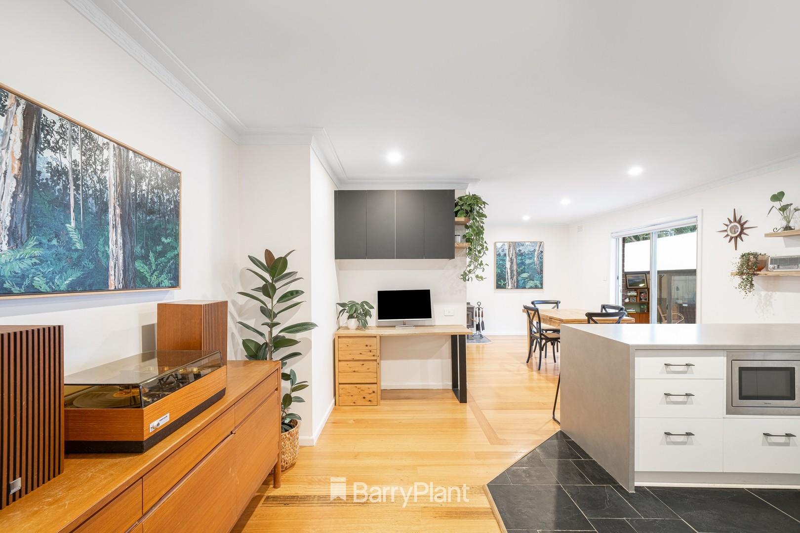 17 Amoore Avenue, Highton, VIC 3216, Highton - Thumbnail 6