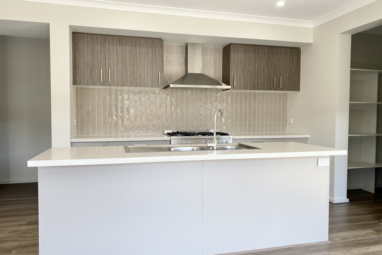 17 Aster Rise, Drouin, VIC 3818, Drouin - Thumbnail 3