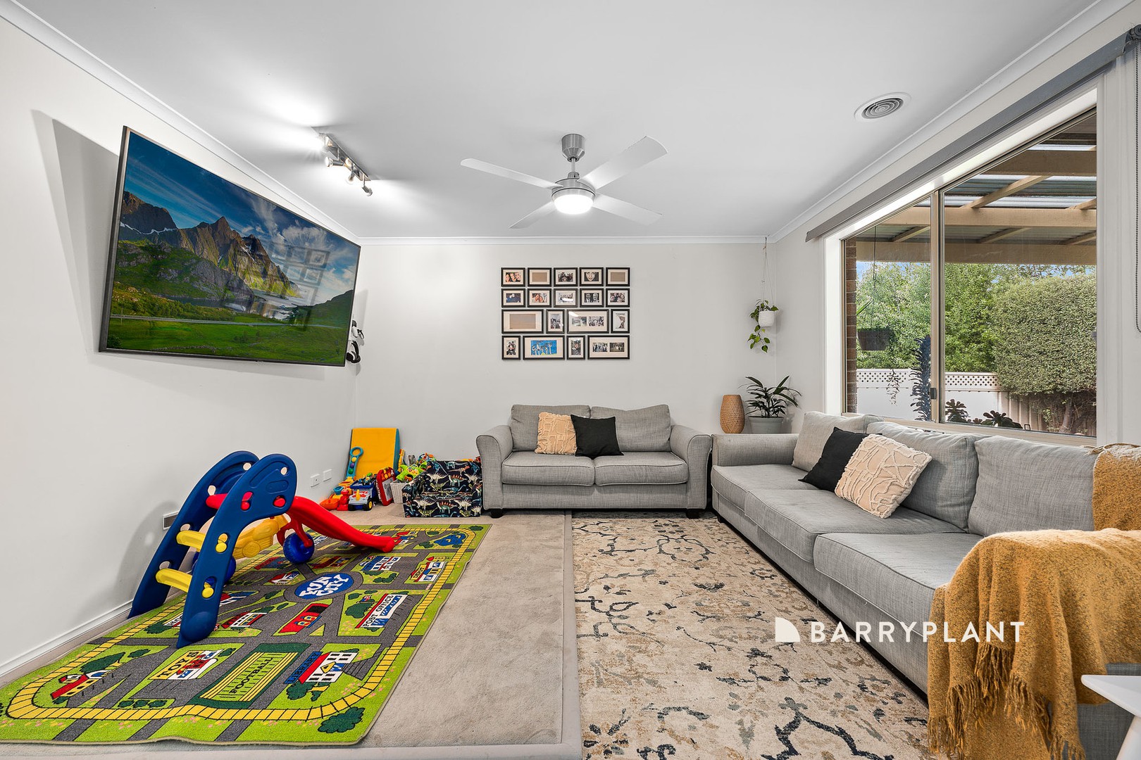 17 Ayesha Rise, Pakenham, VIC 3810, Pakenham - Thumbnail 7