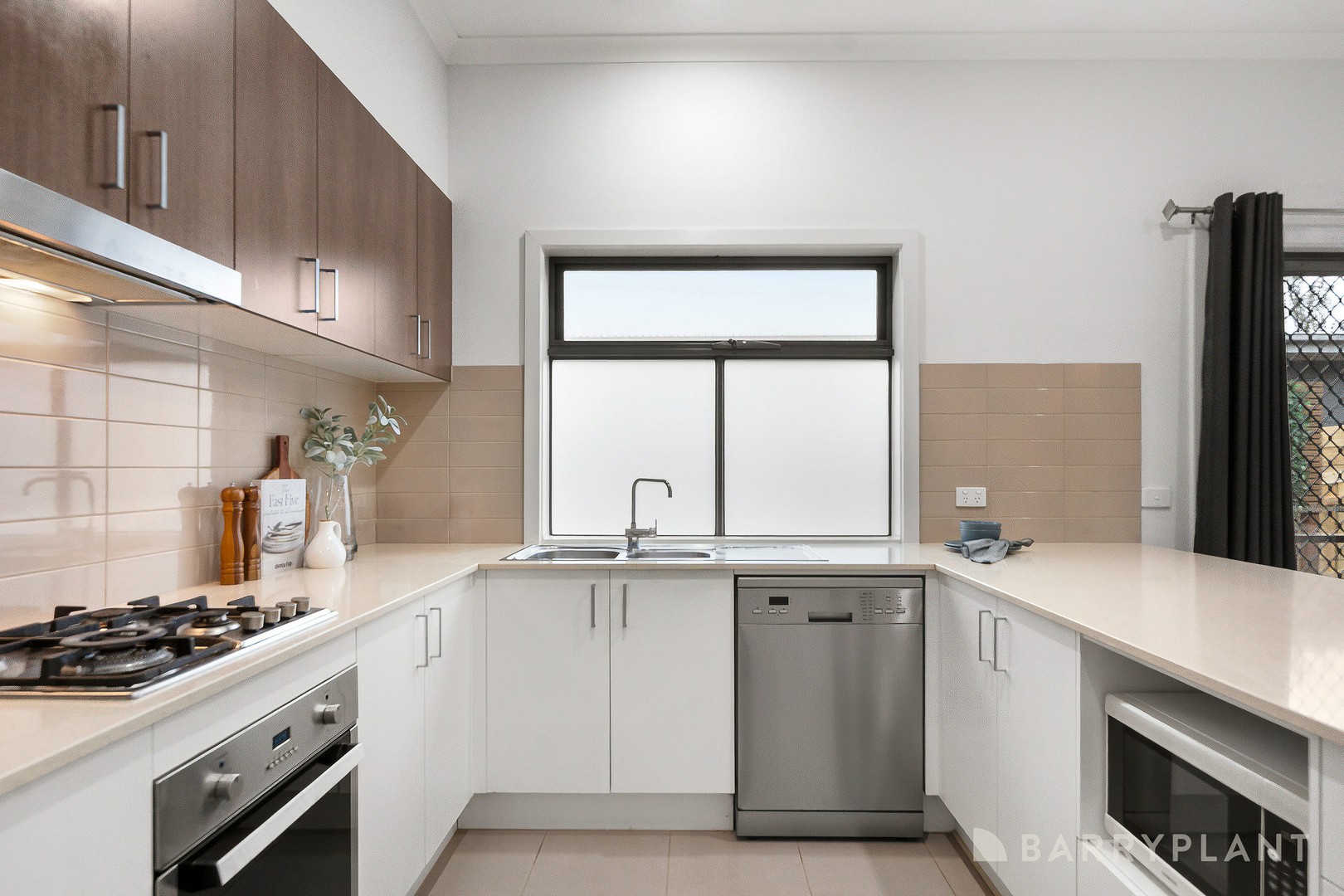 17 Balmoral Street, Kilsyth, VIC 3137, Kilsyth - Thumbnail 3