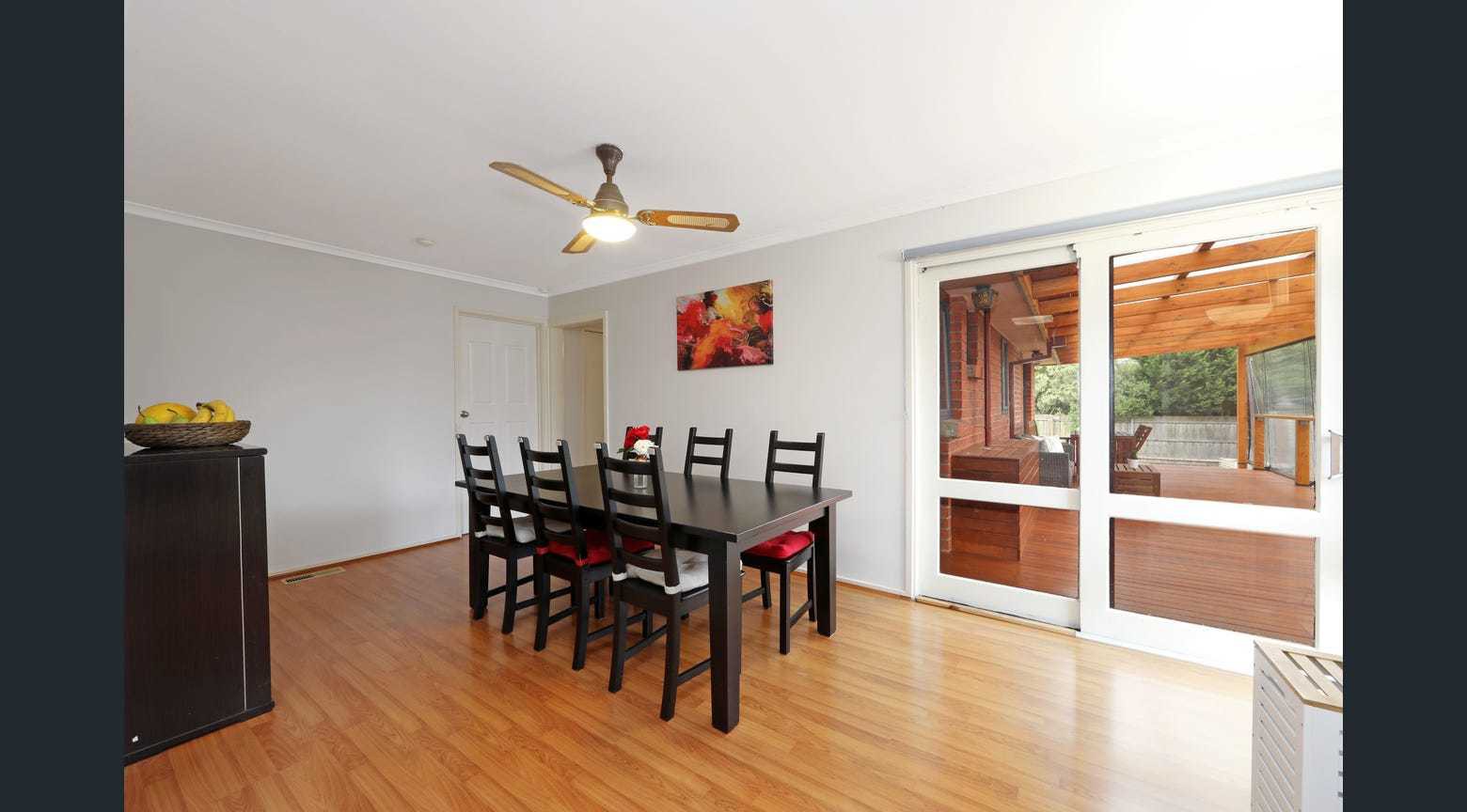 17 Bexsarm Crescent, Rowville, VIC 3178, Rowville - Thumbnail 4