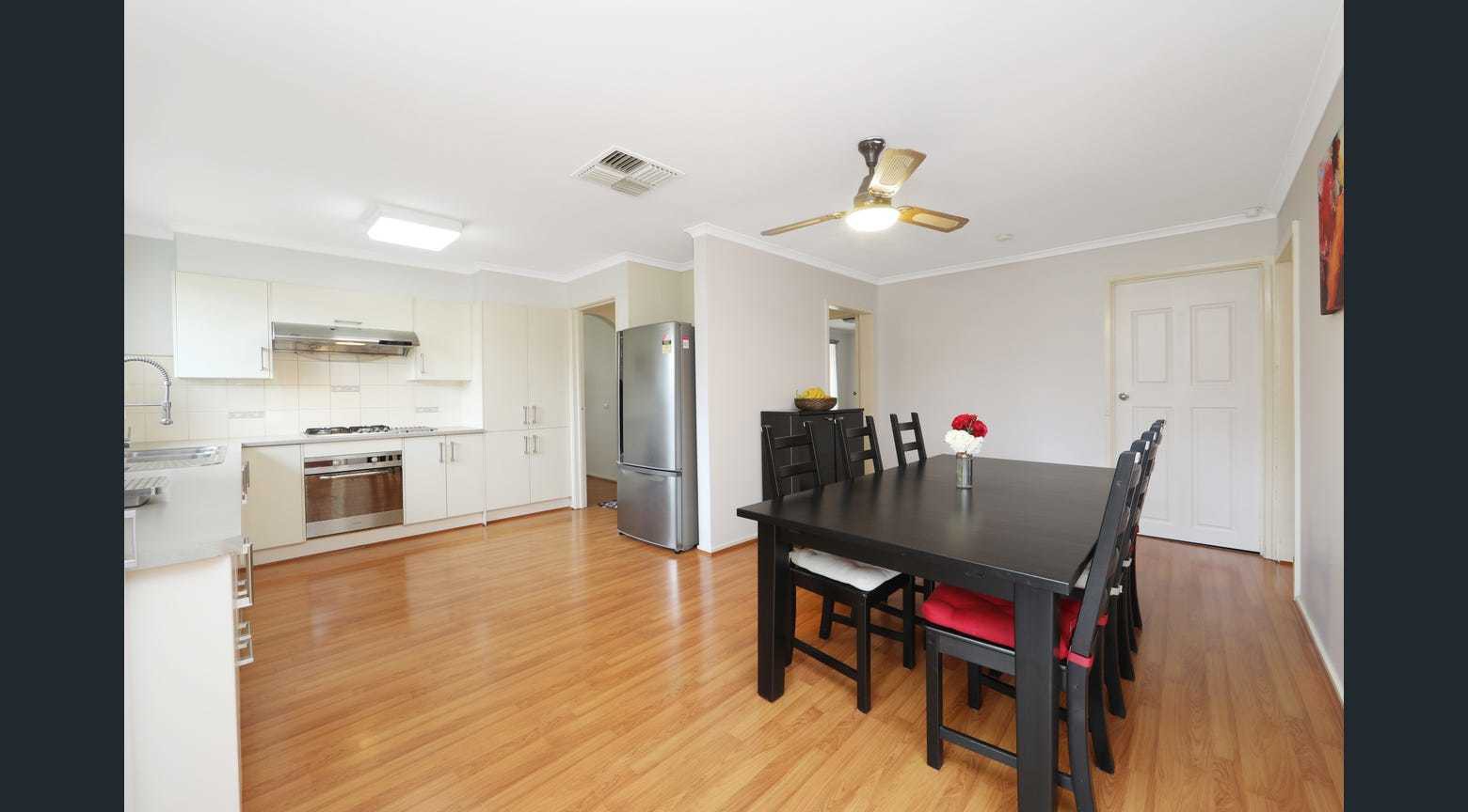 17 Bexsarm Crescent, Rowville, VIC 3178, Rowville - Thumbnail 5