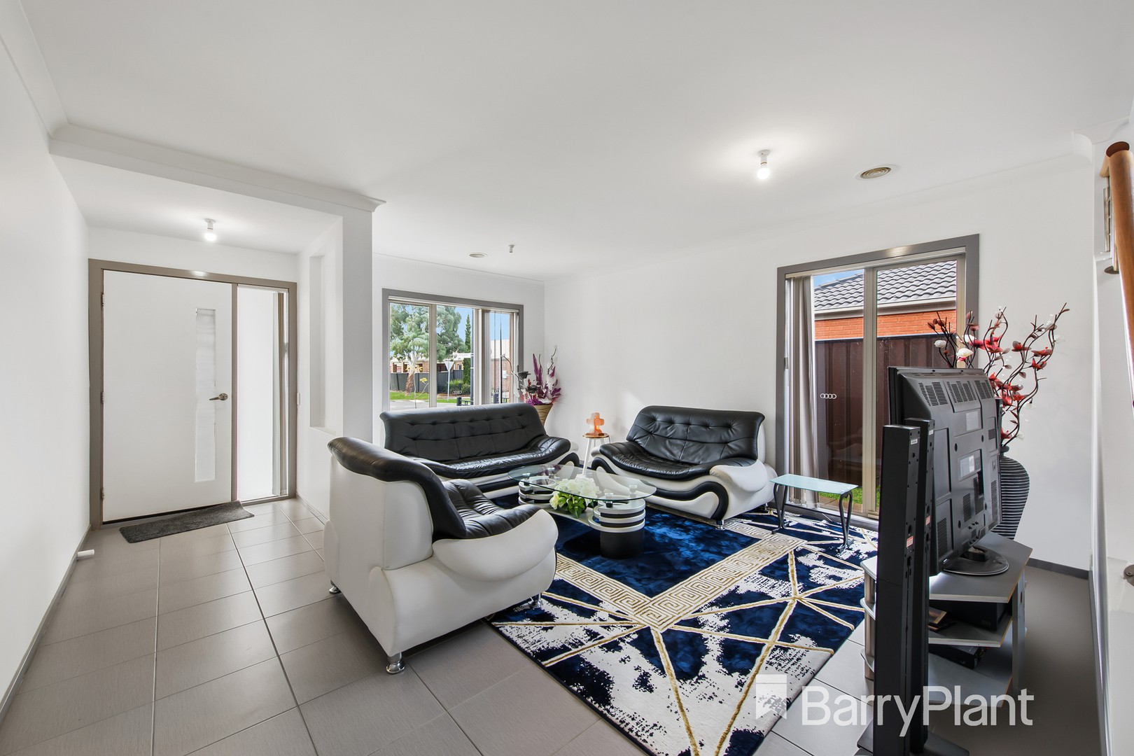 17 Blackbird Street, Tarneit, VIC 3029 - Thumbnail 2 - 26/05/2023