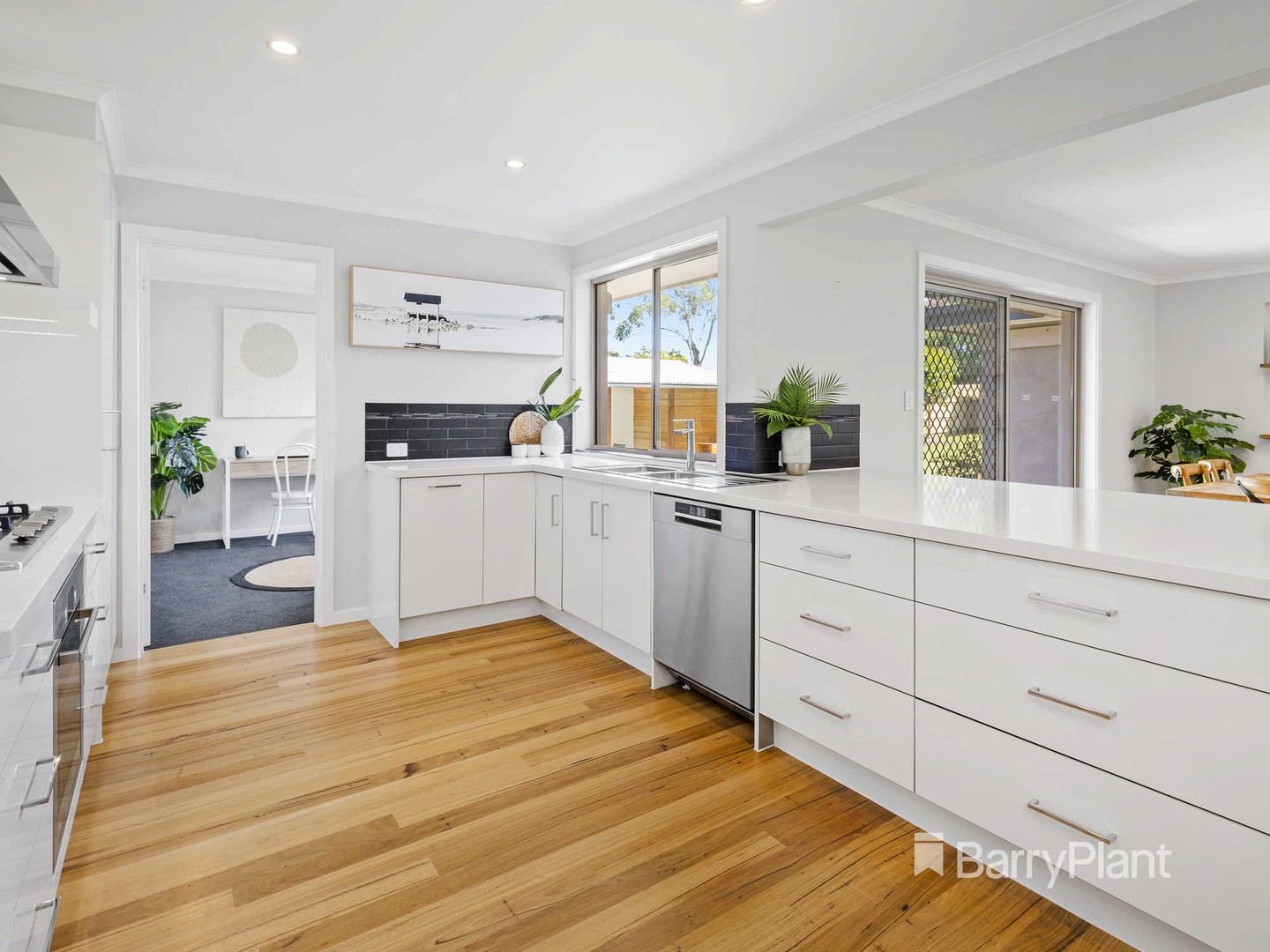 17 Boormanii Drive, Mornington, VIC 3931, Mornington - Thumbnail 4