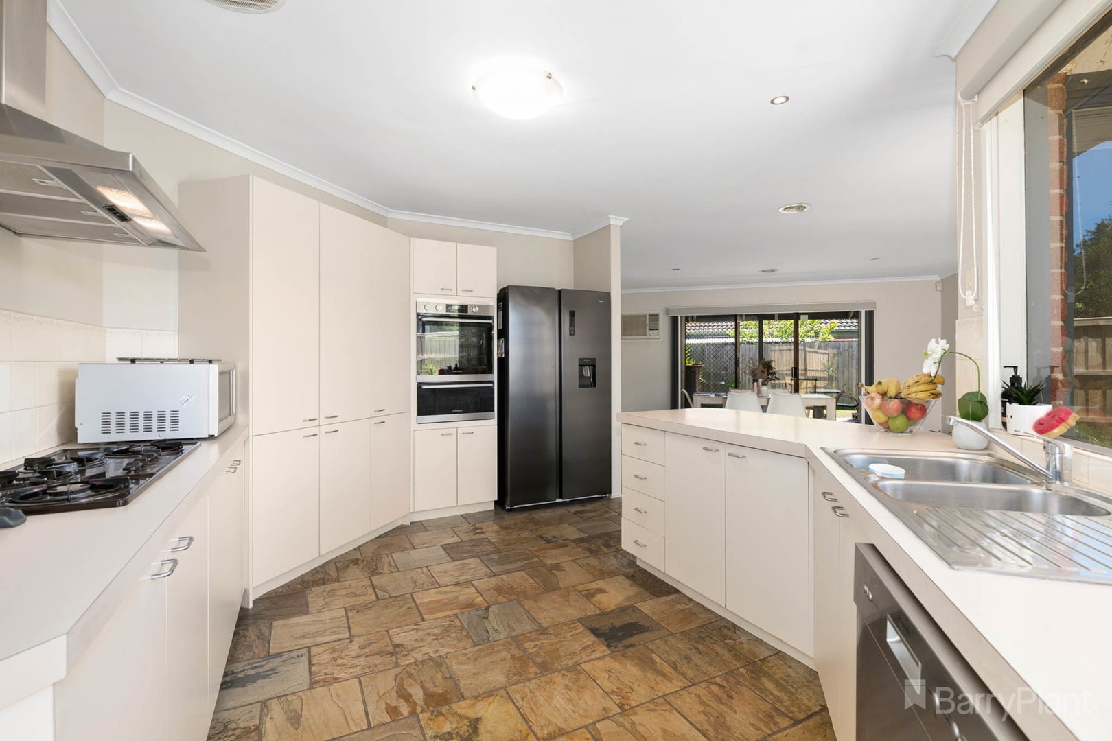 17 Boree CourtBerwick, VIC 3806, Berwick - Thumbnail 5