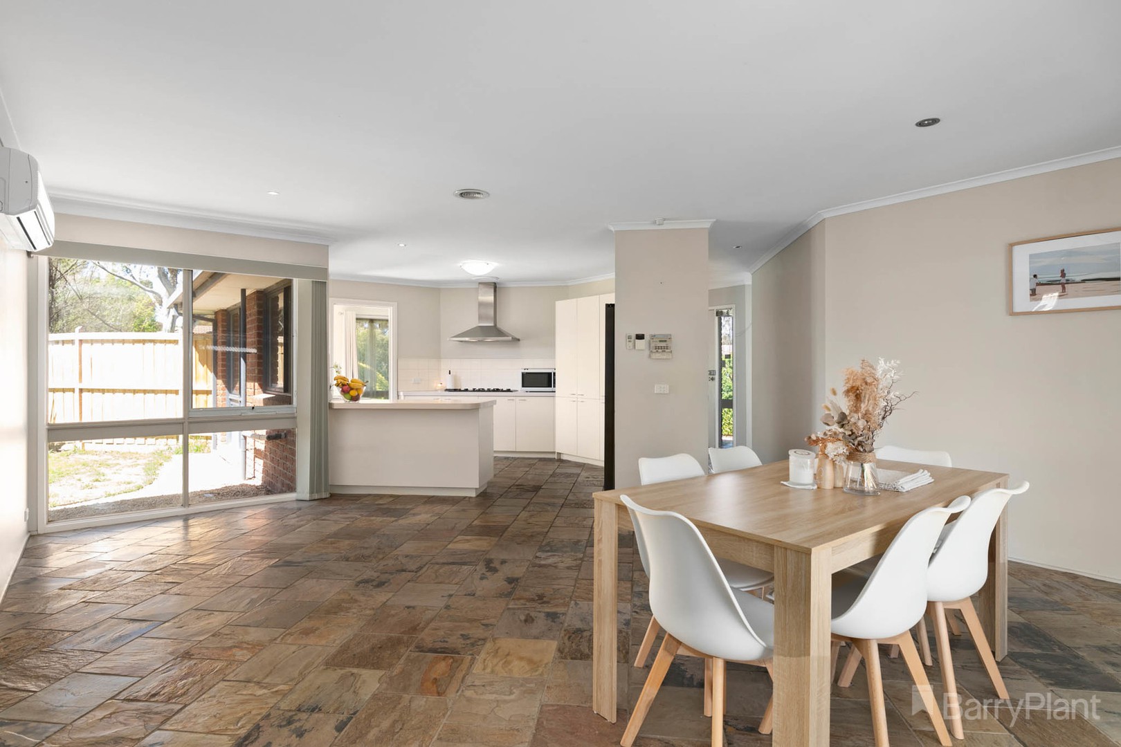 17 Boree CourtBerwick, VIC 3806, Berwick - Thumbnail 6
