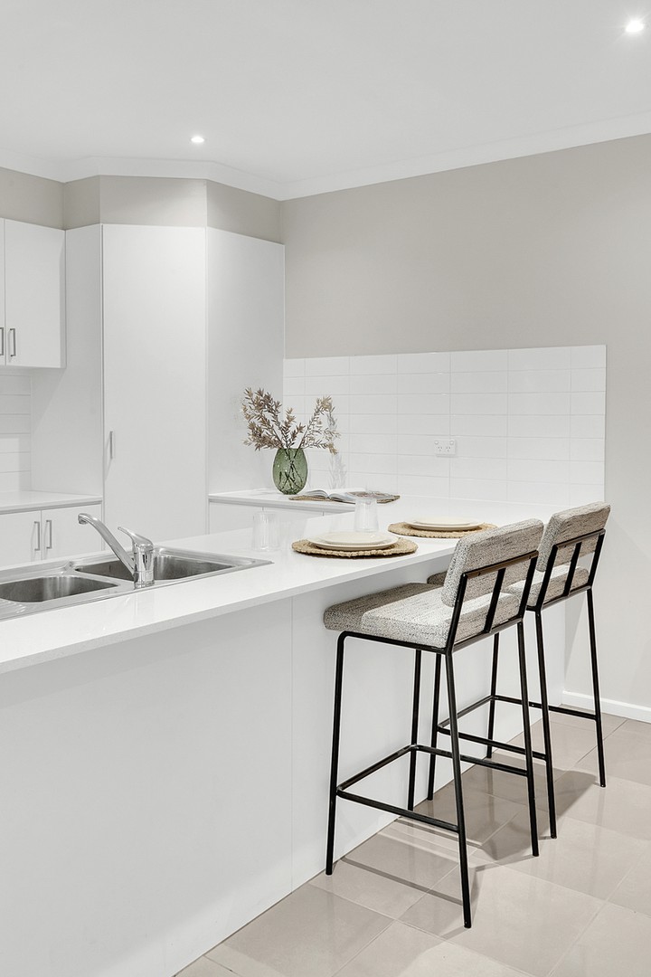 17 Braveheart Road, Craigieburn, VIC 3064, Craigieburn - Thumbnail 2