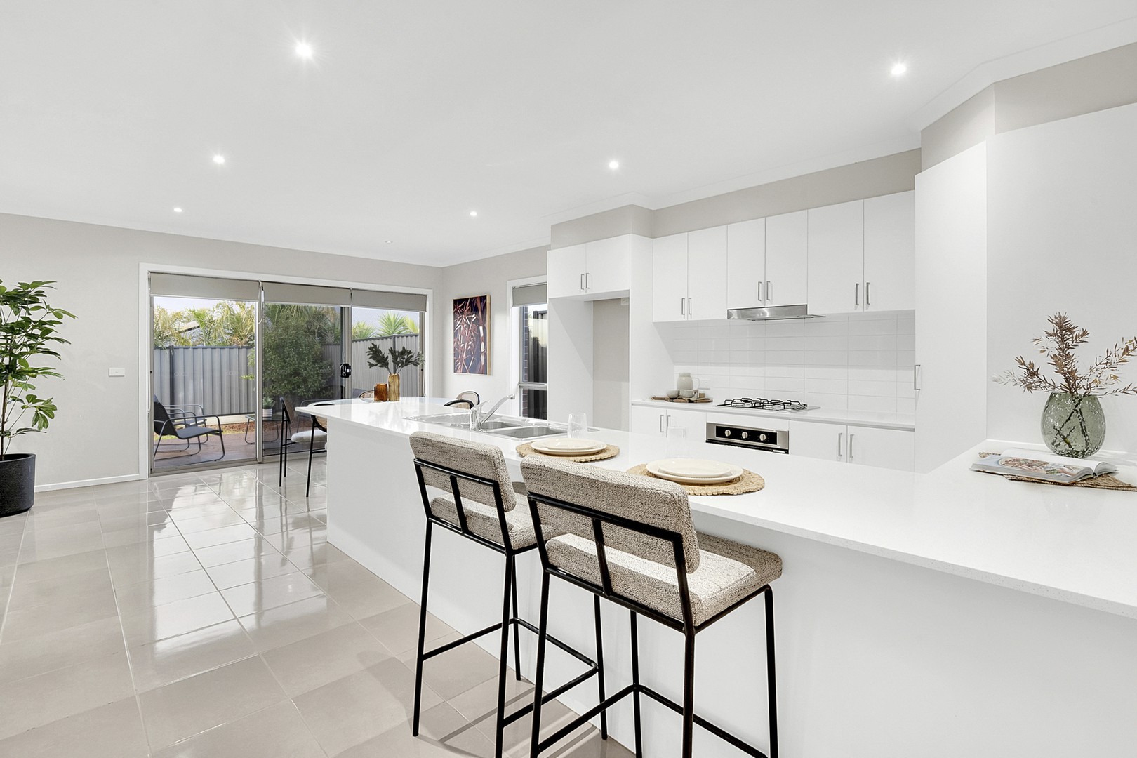 17 Braveheart Road, Craigieburn, VIC 3064, Craigieburn - Thumbnail 3
