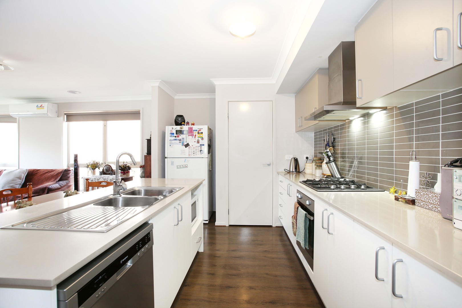 17 Brittlegum Road, Cranbourne East, VIC 3977 - Thumbnail 2 - 16/06/2025