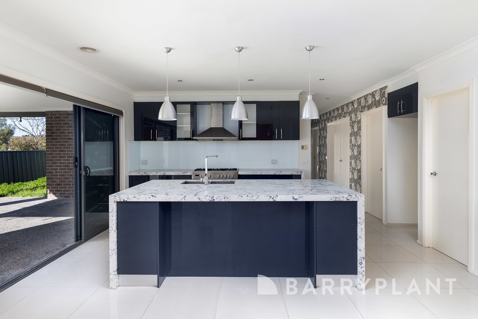 17 Brockwell Crescent, Manor Lakes, VIC 3024, Manor Lakes - Thumbnail 2