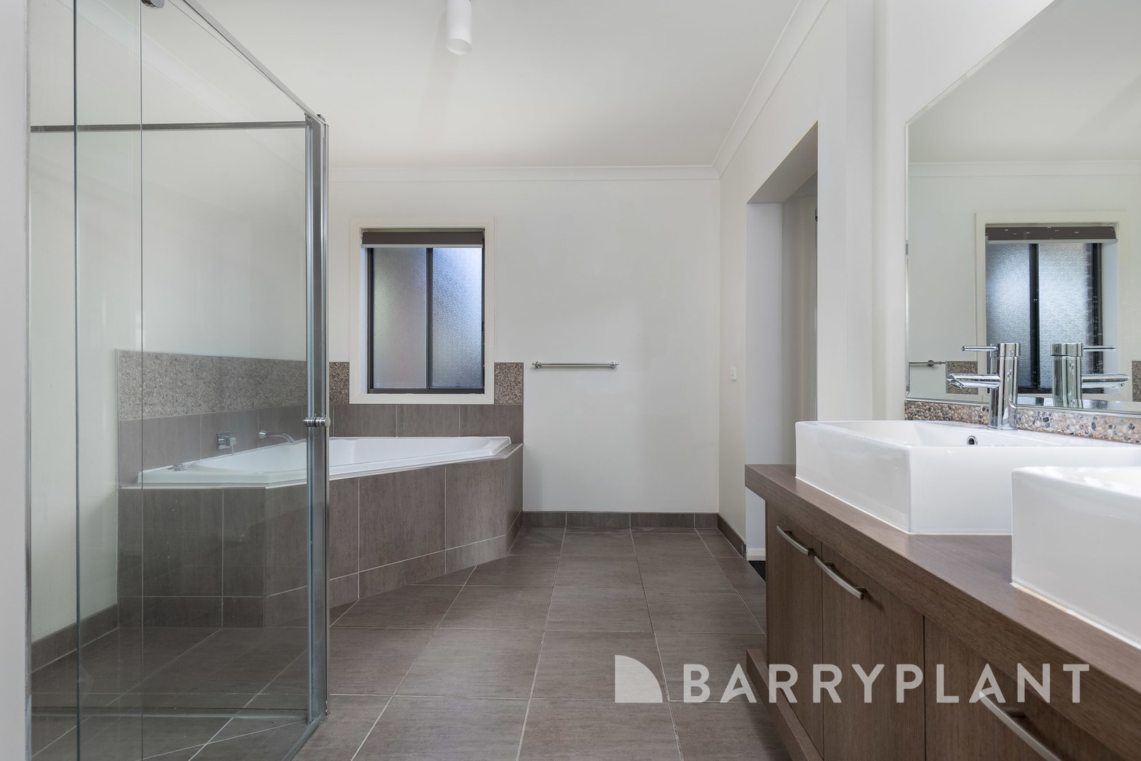 17 Brockwell Crescent, Manor Lakes, VIC 3024, Manor Lakes - Thumbnail 3