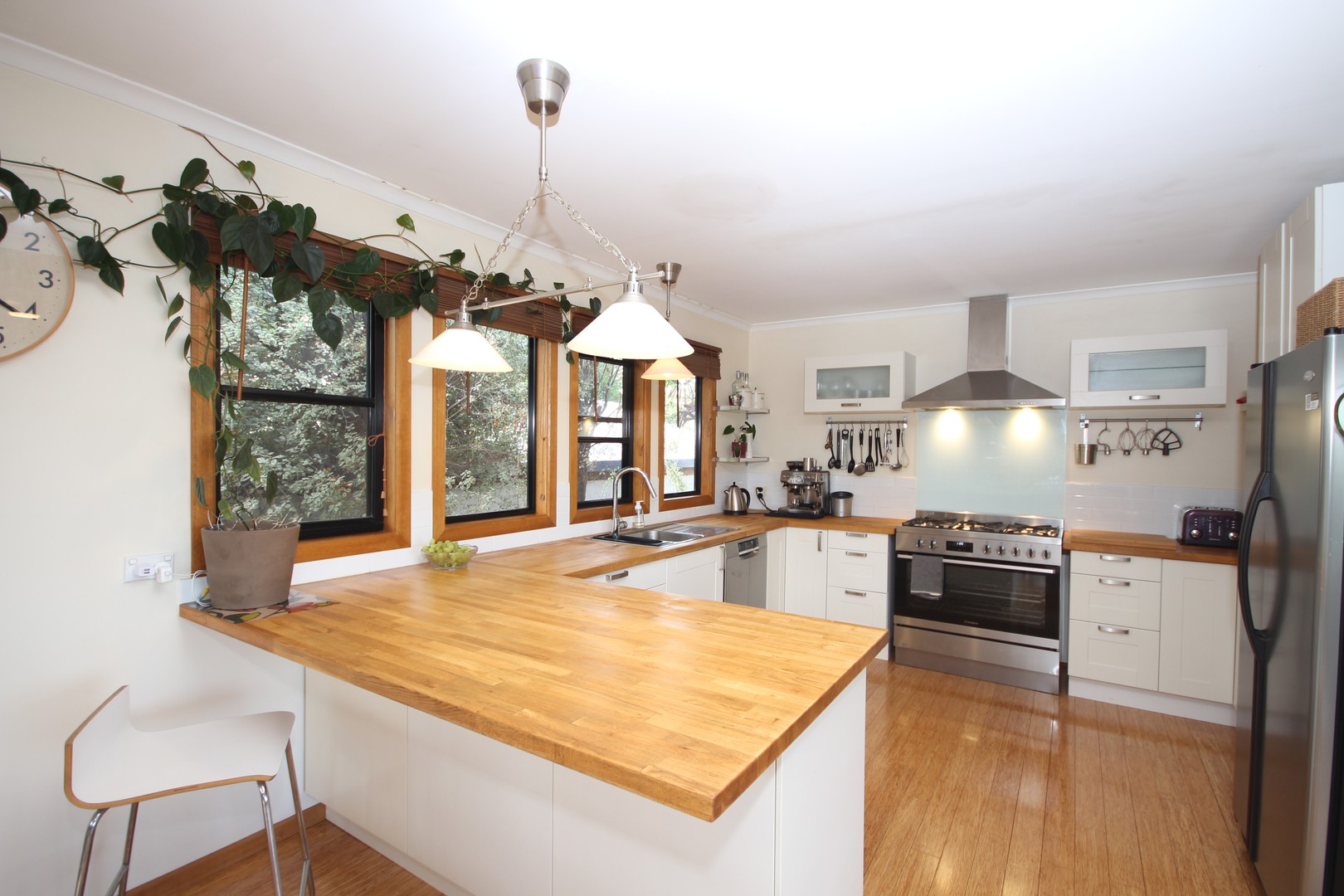 17 Bungalalli  Avenue, Clifton Springs, VIC 3222 - Thumbnail 2 - 18/03/2022
