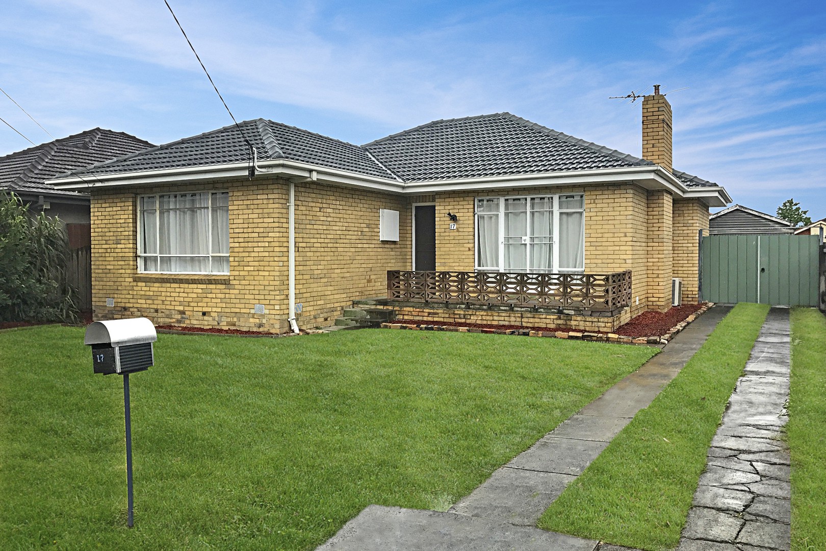 17 Burbank Drive, Reservoir, VIC 3073, Reservoir - Thumbnail 5