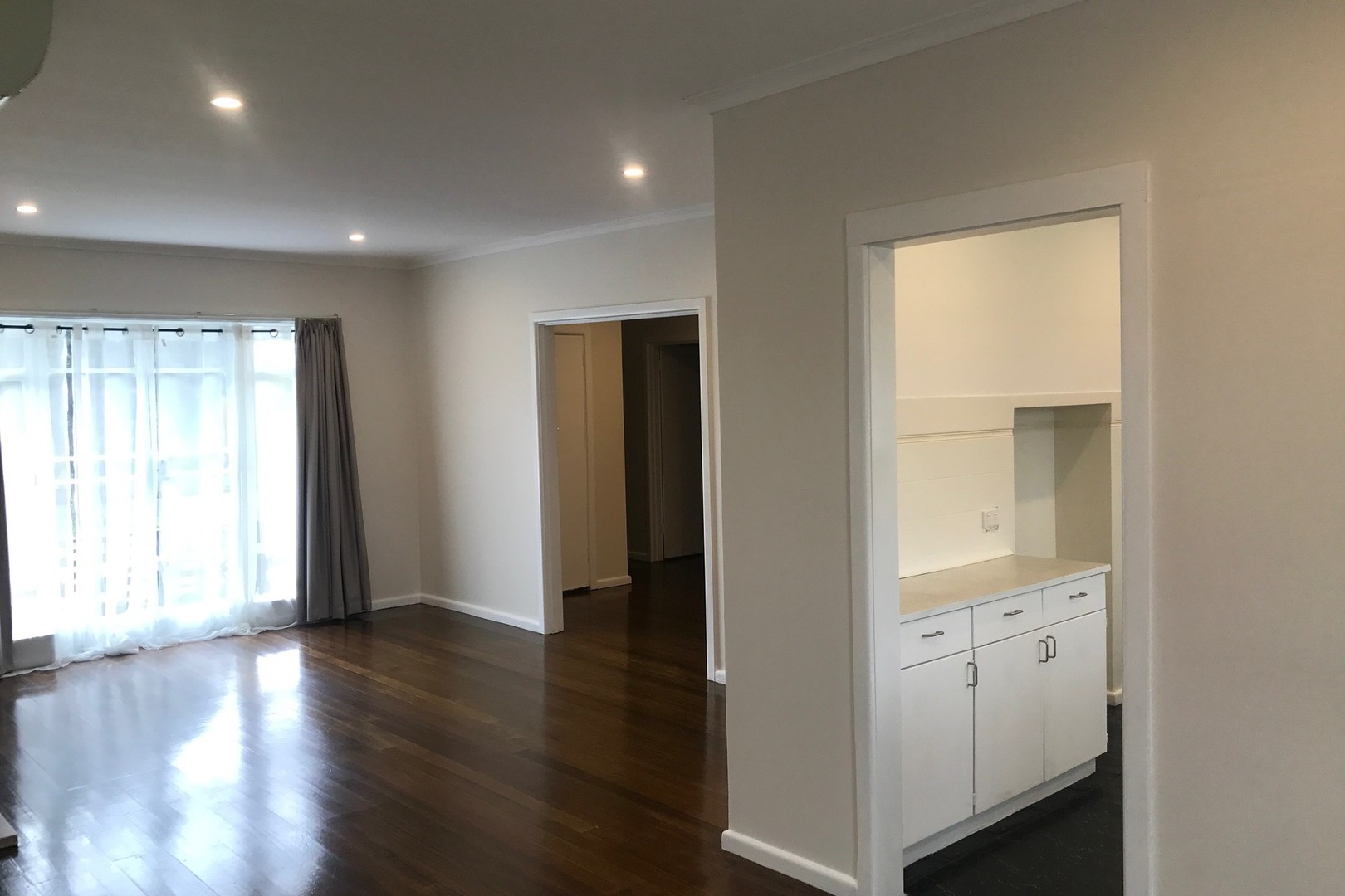 17 Burbank Drive, Reservoir, VIC 3073, Reservoir - Thumbnail 8