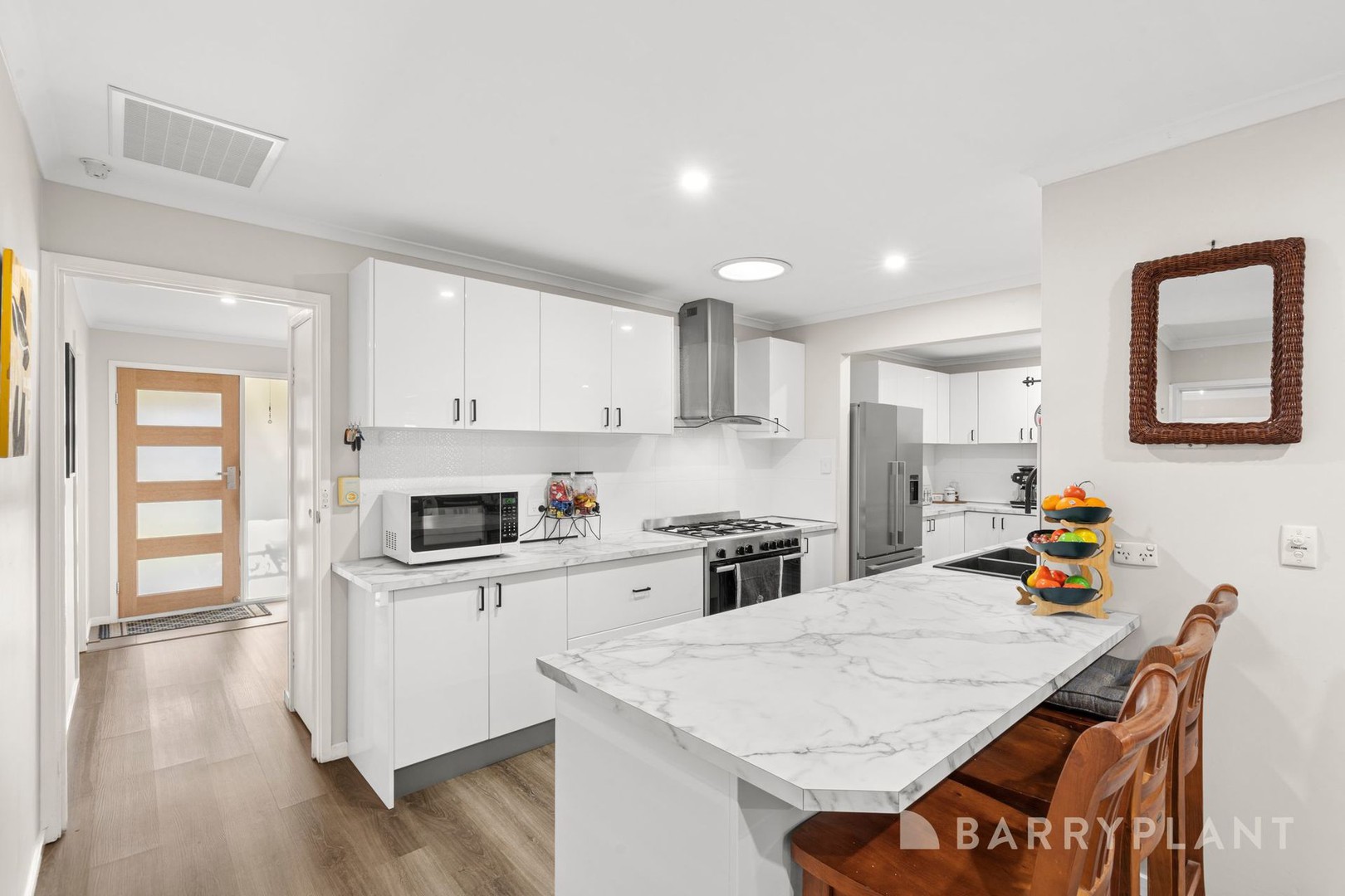 17 Burge Crescent, Hoppers Crossing, VIC 3029, Hoppers Crossing - Thumbnail 5