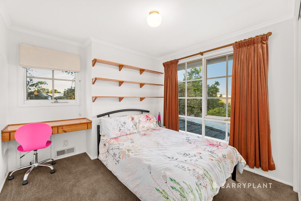 17 Burlington Crescent, Wantirna, VIC 3152, Wantirna - Thumbnail 8