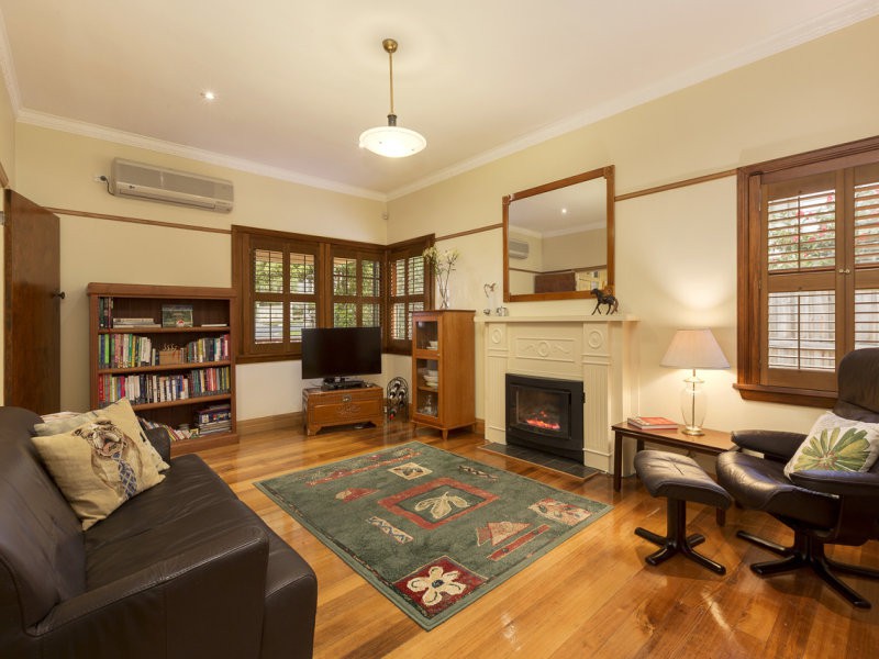 17 Burnett Street, Mitcham, VIC 3132 - Thumbnail 2 - 06/09/2024