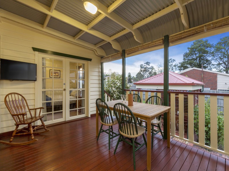 17 Burnett Street, Mitcham, VIC 3132, Mitcham - Thumbnail 6