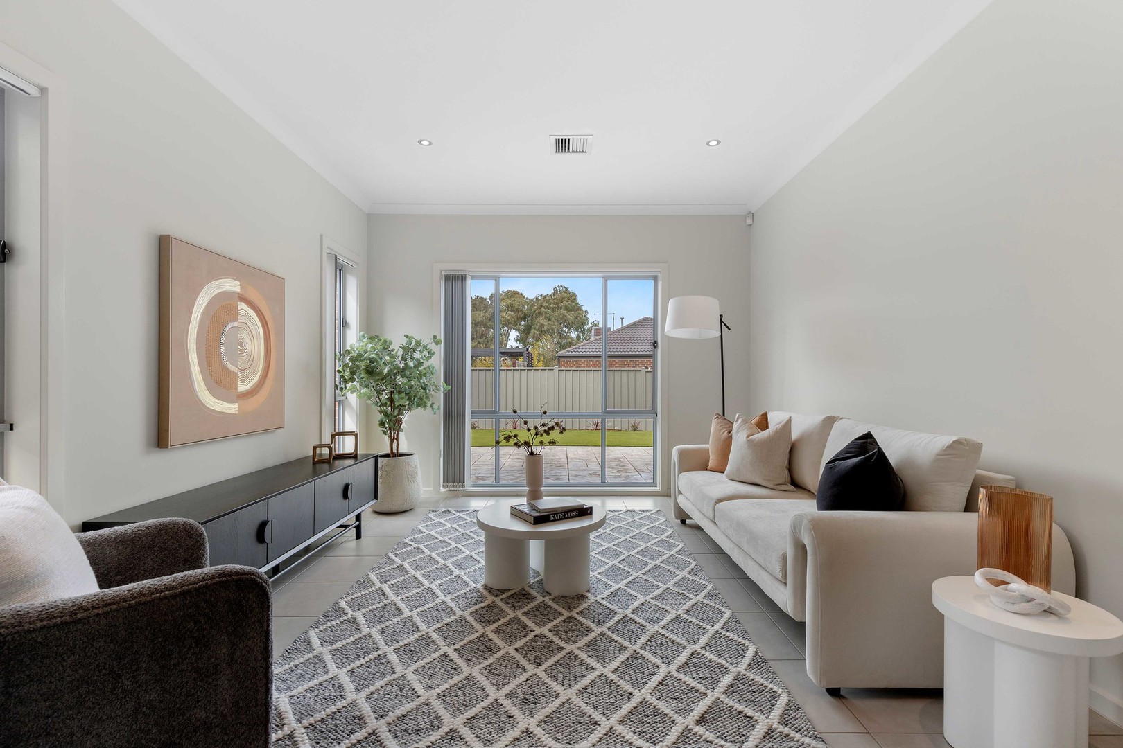 17 Bursaria Drive, Caroline Springs, VIC 3023, Caroline Springs - Thumbnail 3