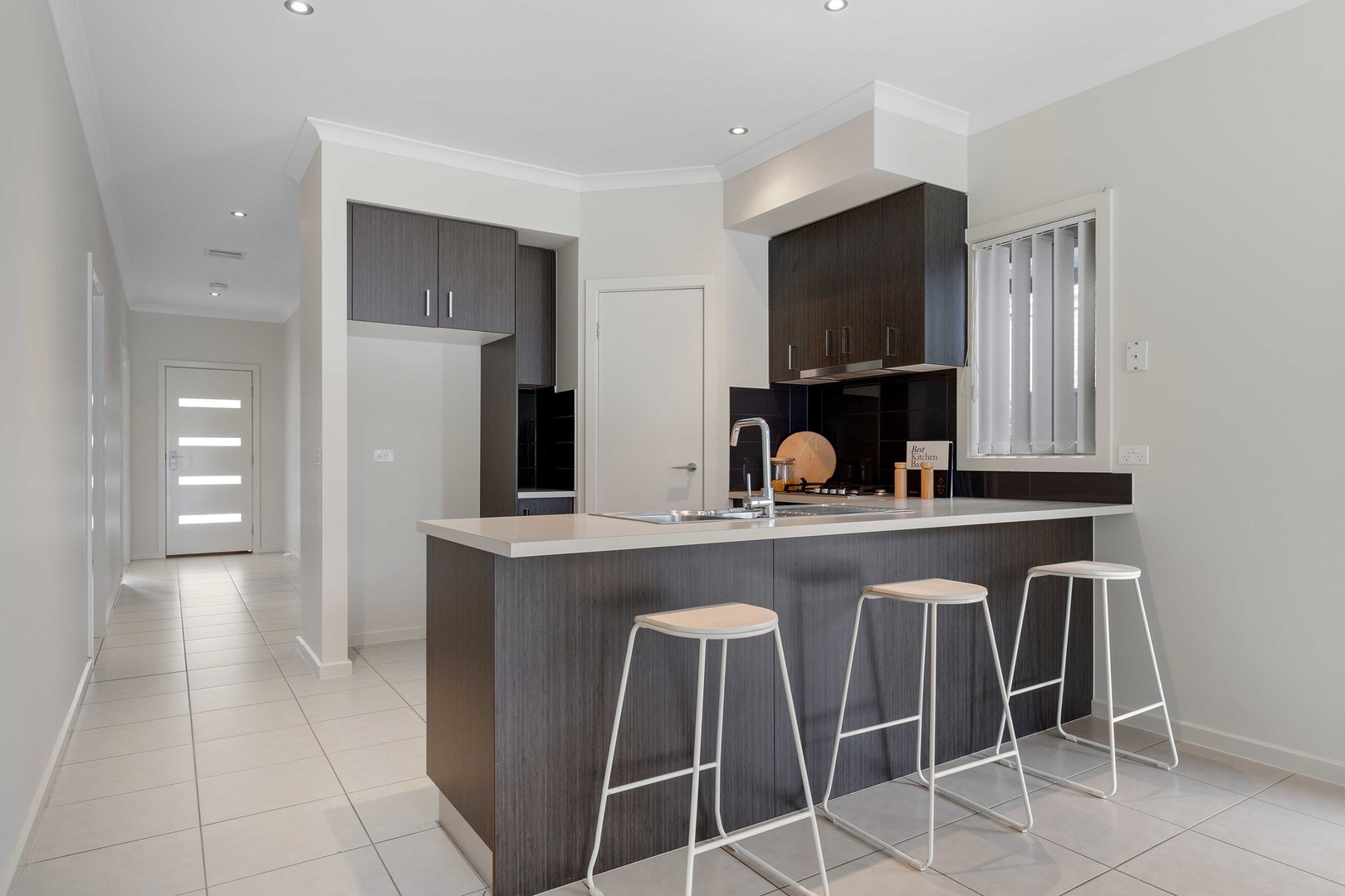 17 Bursaria Drive, Caroline Springs, VIC 3023, Caroline Springs - Thumbnail 4