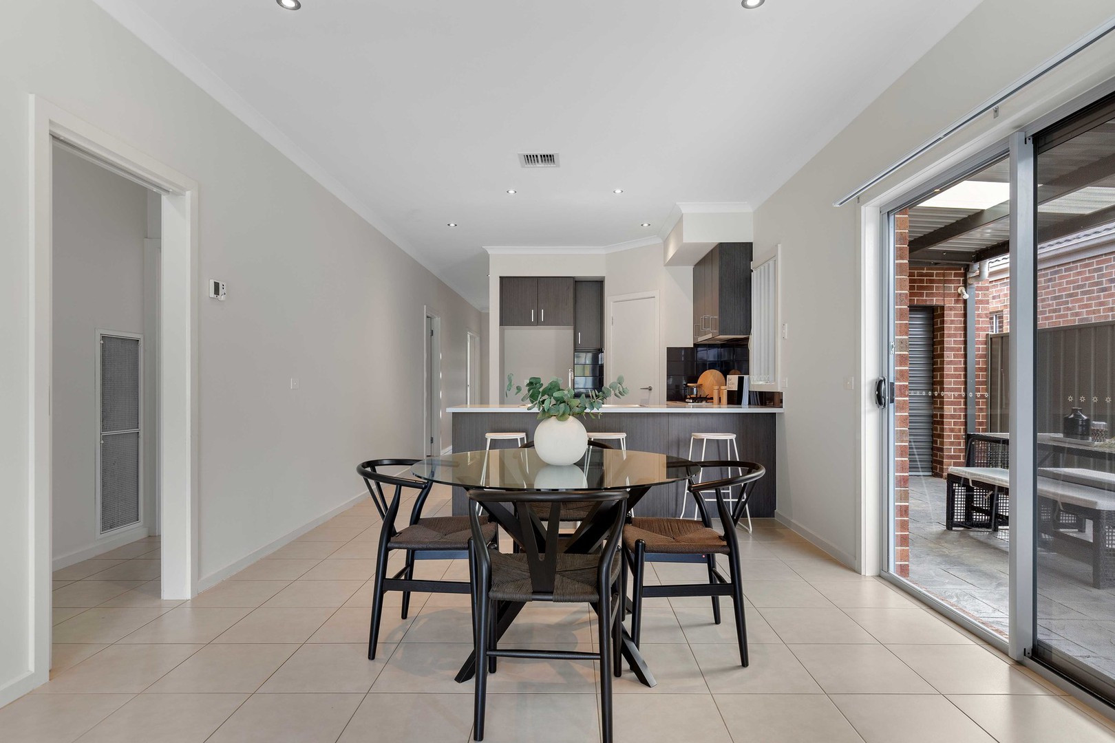 17 Bursaria Drive, Caroline Springs, VIC 3023, Caroline Springs - Thumbnail 6