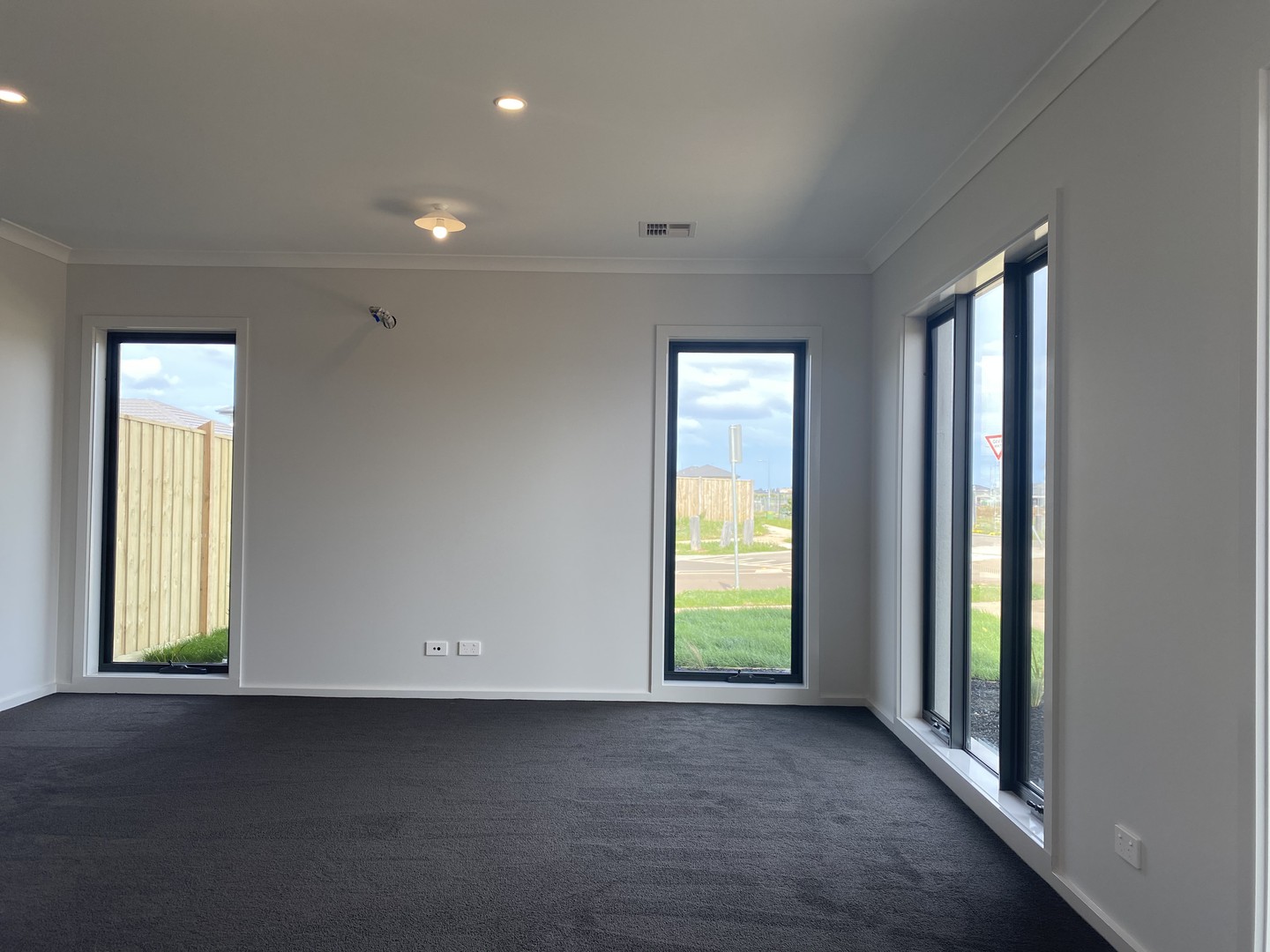 17 Cabin  Walk, Tarneit, VIC 3029, Tarneit - Thumbnail 3