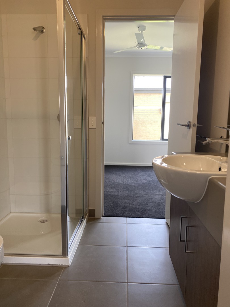 17 Cabin  Walk, Tarneit, VIC 3029, Tarneit - Thumbnail 5