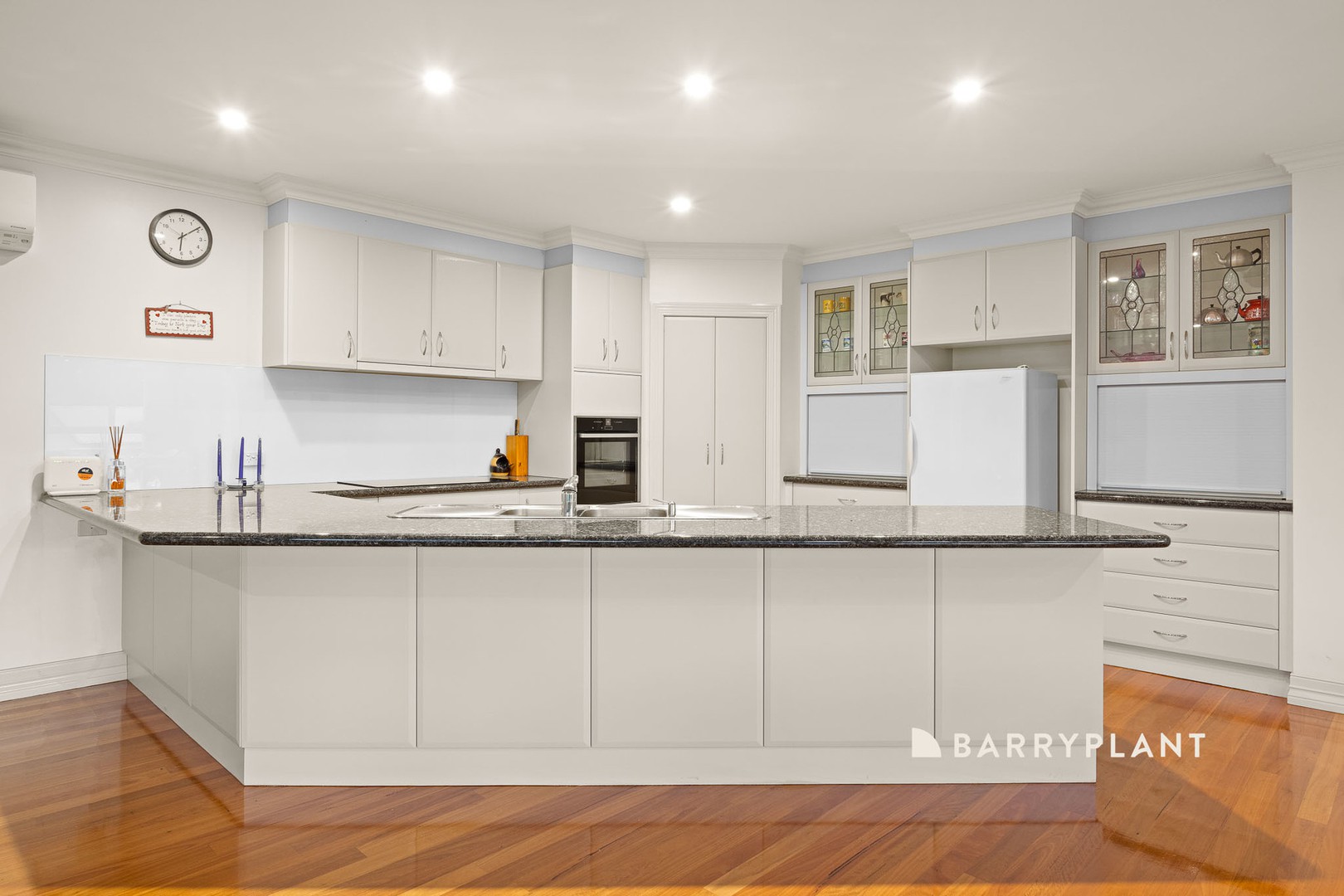 17 Canterbury Close, Drouin, VIC 3818, Drouin - Thumbnail 5