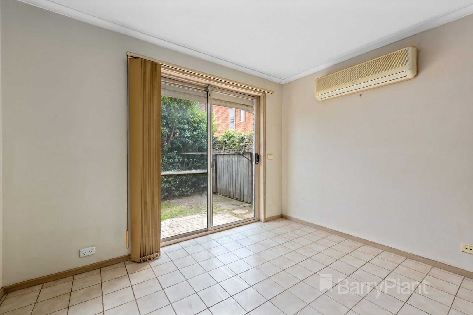 17 Carpenter Street, Noble Park, VIC 3174, Noble Park - Thumbnail 4