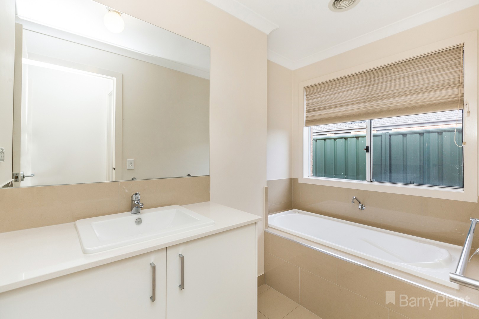 17 Caulfield DriveAscot, VIC 3551  - Leased, Ascot - Thumbnail 4