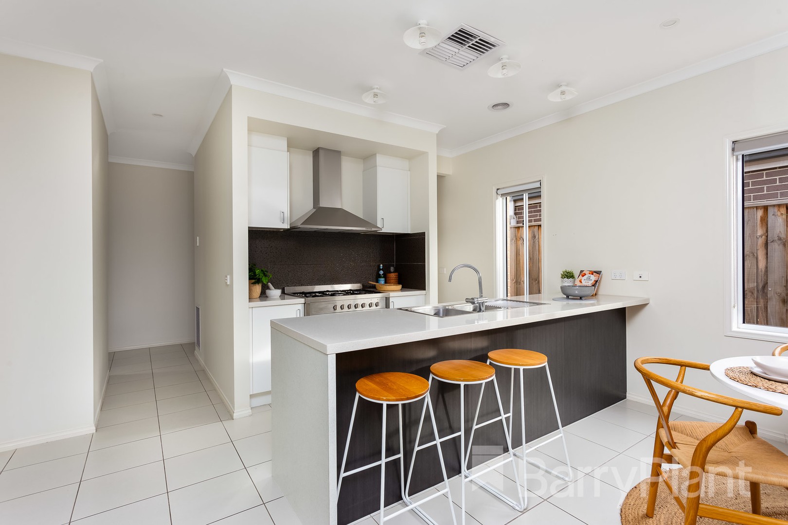 17 Chamberlain Way, Williams Landing, VIC 3027, Williams Landing - Thumbnail 2
