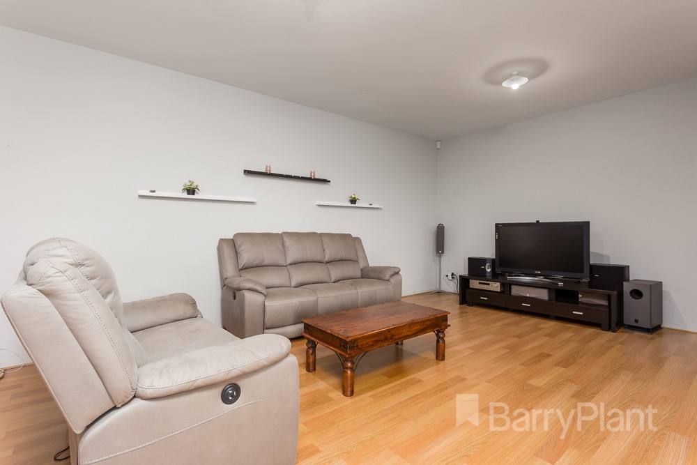 17 Citronella Circuit, Point Cook, VIC 3030, Point Cook - Thumbnail 4