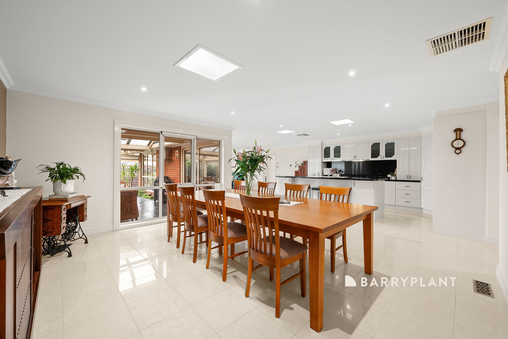 17 Clendon Street, Berwick, VIC 3806, Berwick - Thumbnail 7