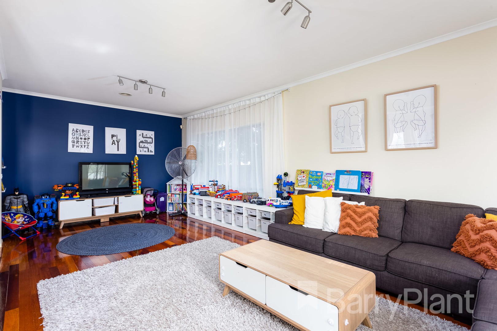 17 Contessa Court, Point Cook, VIC 3030, Point Cook - Thumbnail 2