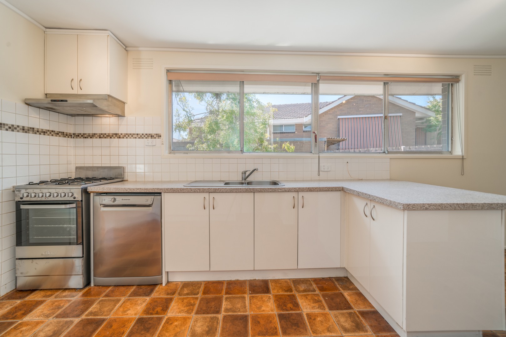 17 Corroboree Place, Templestowe Lower, VIC 3107, Templestowe Lower - Thumbnail 2