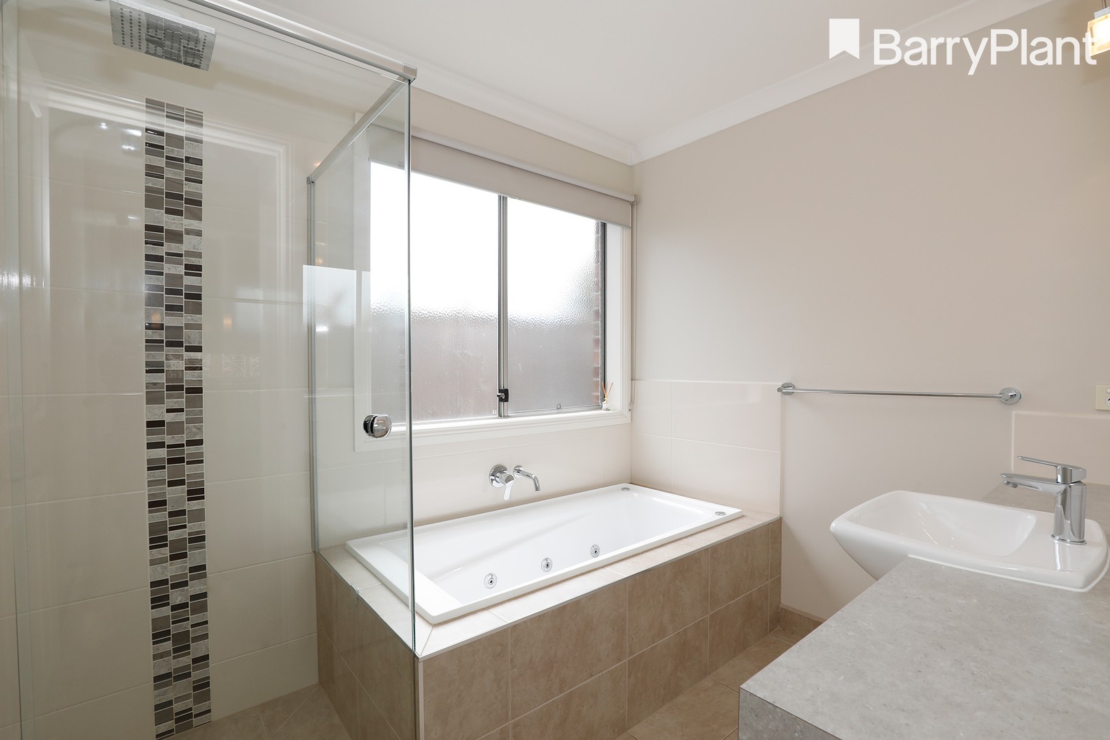 17 Crimson Crescent, Carrum Downs, VIC 3201, Carrum Downs - Thumbnail 7