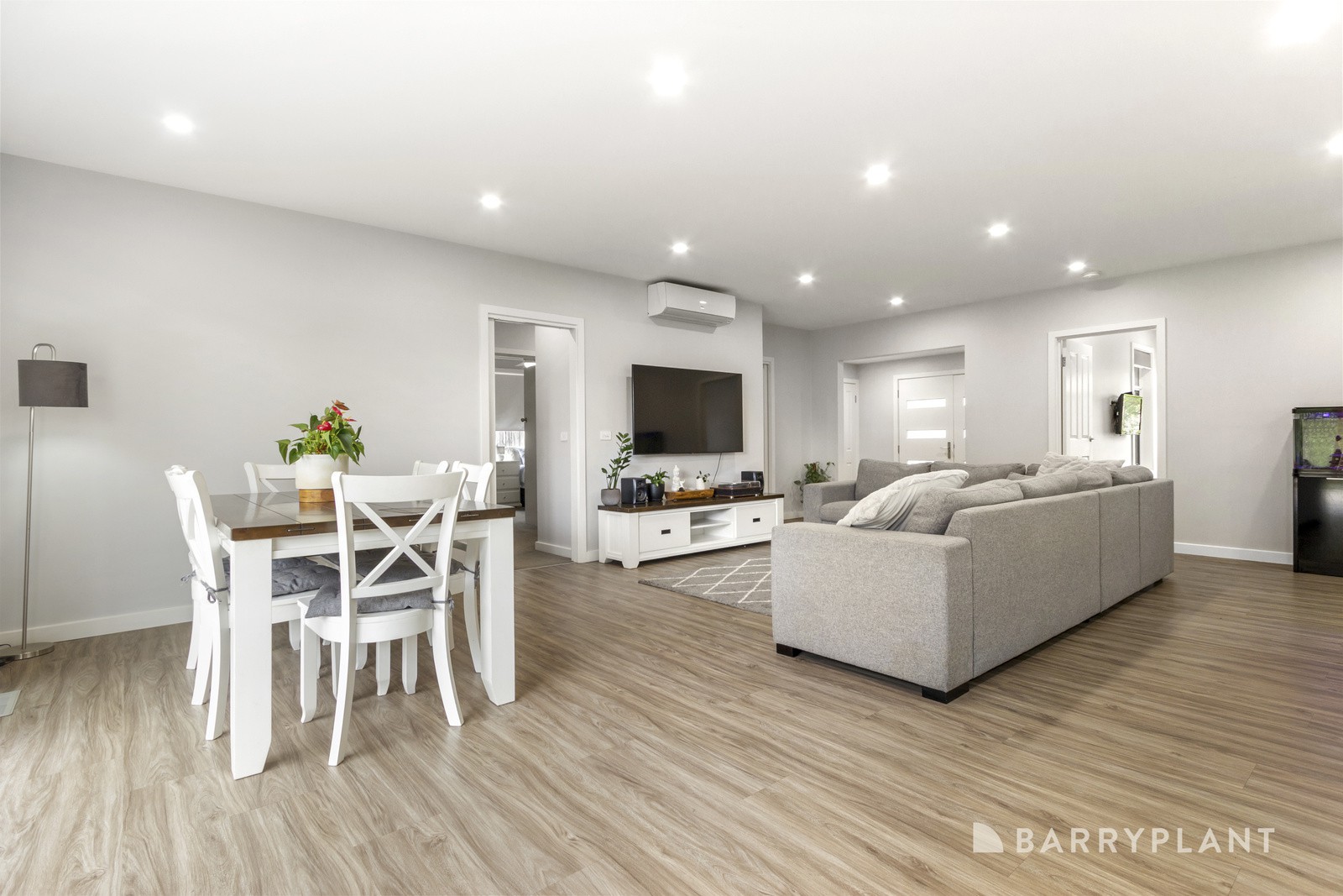 17 Devenish Road, Boronia, VIC 3155, Boronia - Thumbnail 5