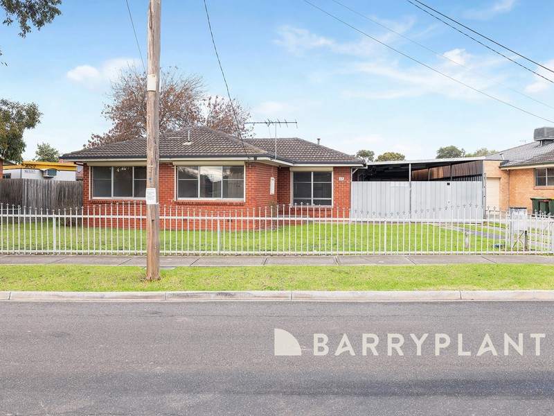 17 Drinkwater Crescent, Sunshine West, VIC 3020 - Image - 15/06/2026