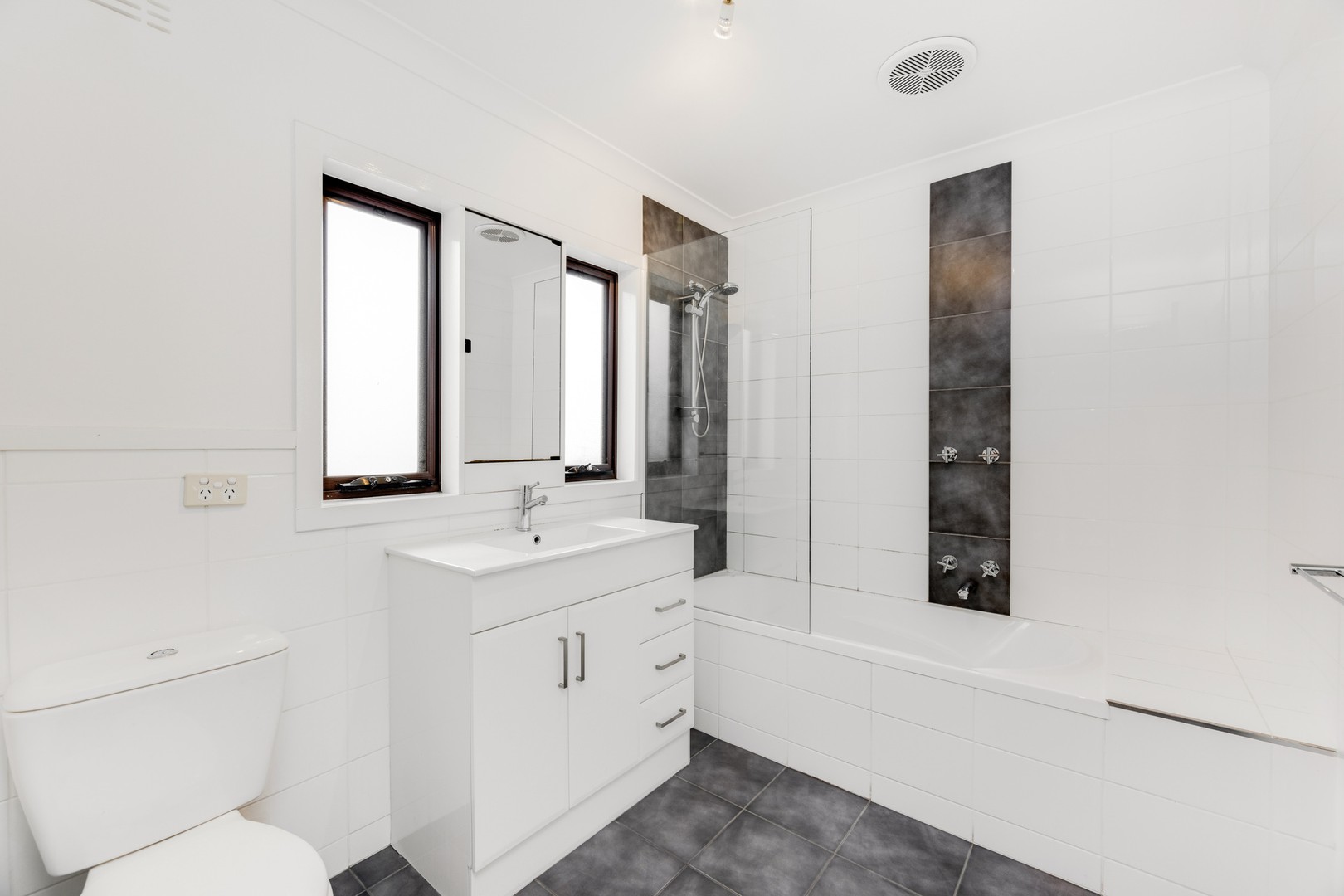 17 Dunloe Avenue, Norlane, VIC 3214, Norlane - Thumbnail 5