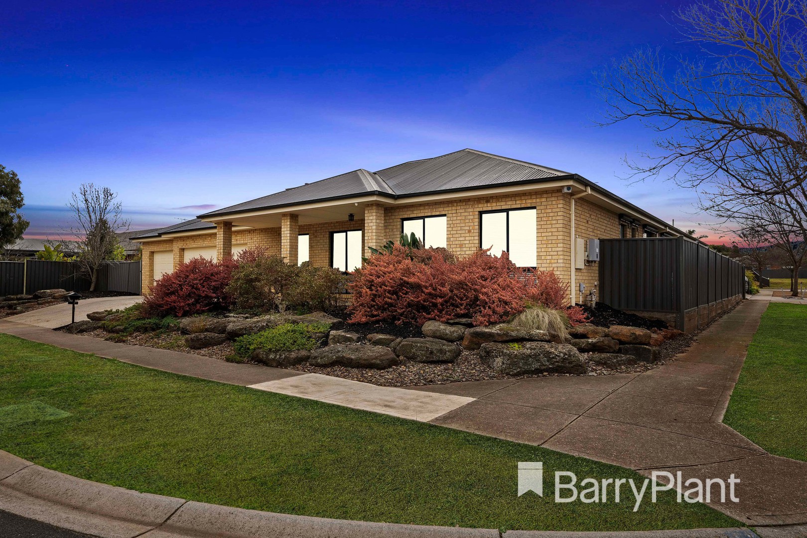 17 Eildon Avenue, Manor Lakes, VIC 3024, Manor Lakes - Thumbnail 2
