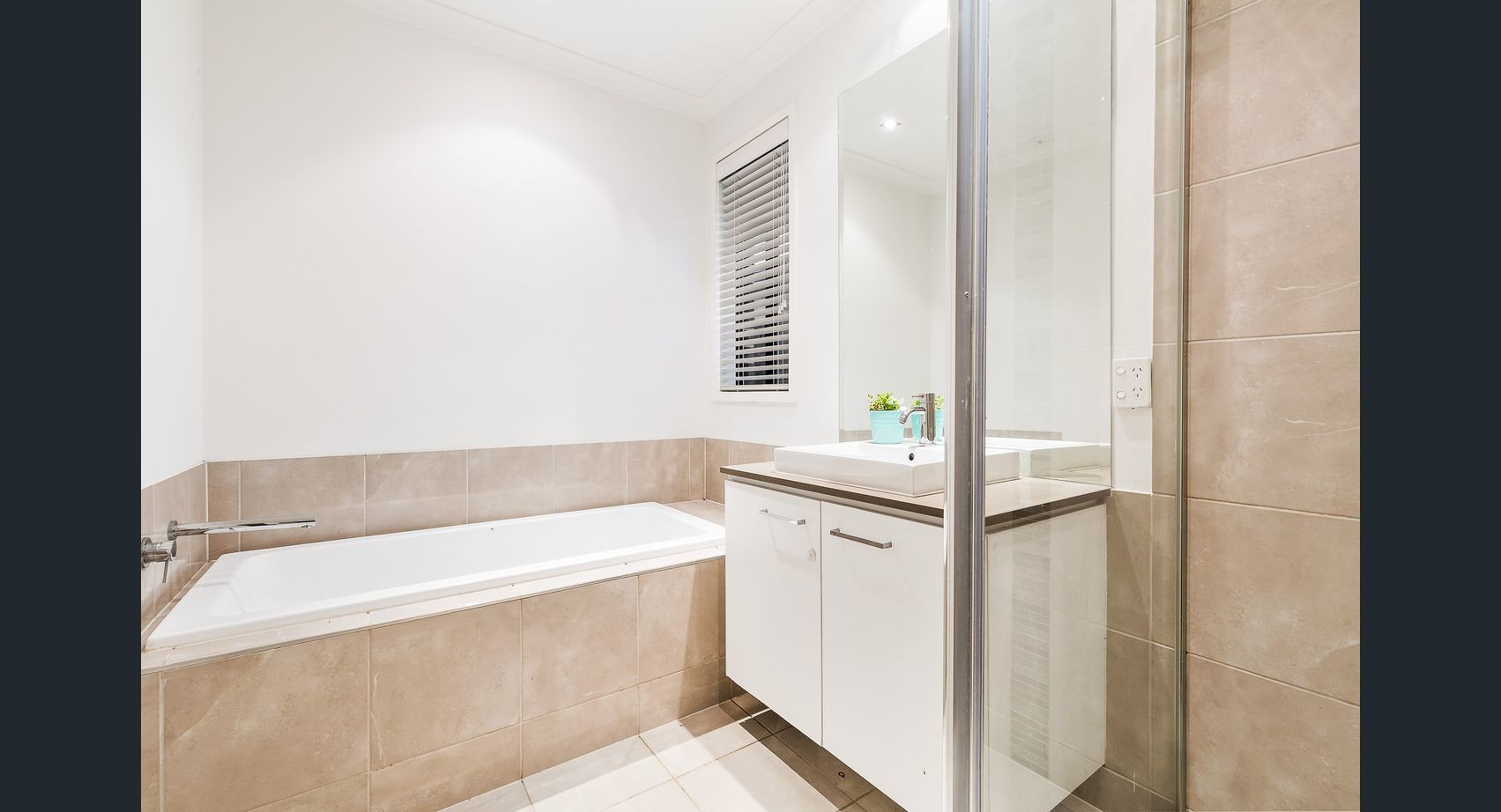 17 Elation Boulevard, Doreen, VIC 3754, Doreen - Thumbnail 5