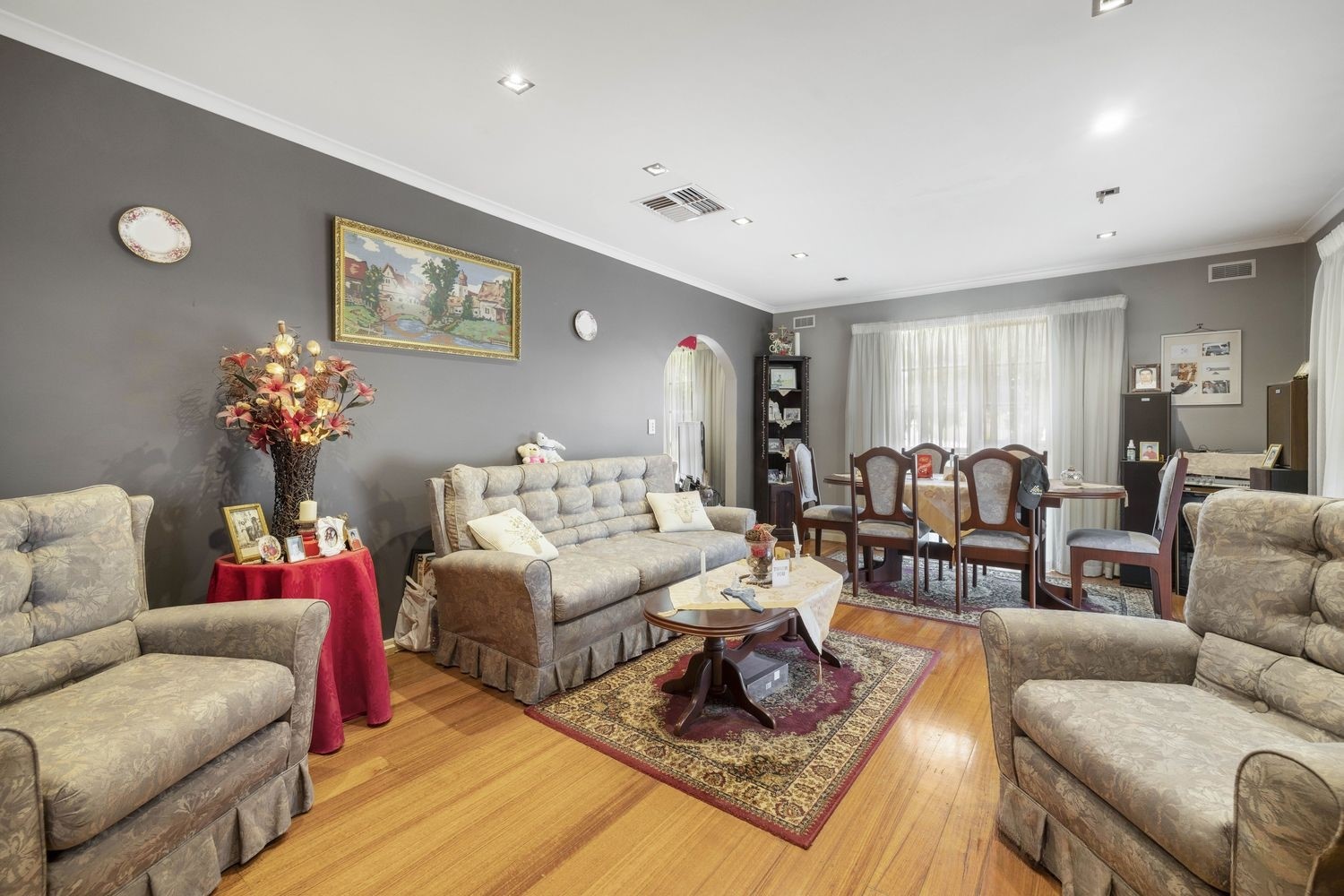 17 England Street, Bulleen, VIC 3105 - Thumbnail 1 - 20/08/2026