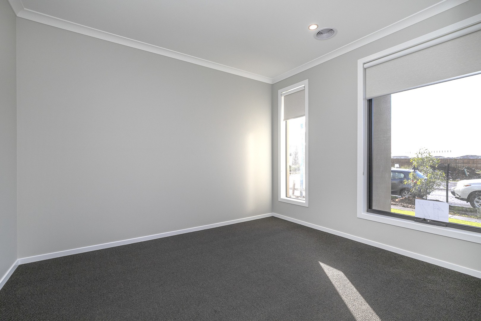 17 Erin Drive, Fraser Rise, VIC 3336, Fraser Rise - Thumbnail 2
