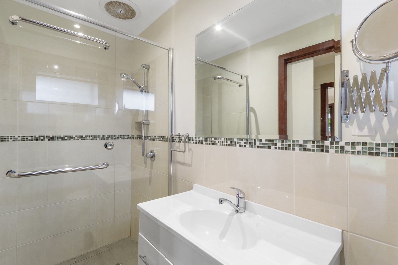 17 Fewster Drive, Wantirna South, VIC 3152, Wantirna South - Thumbnail 7