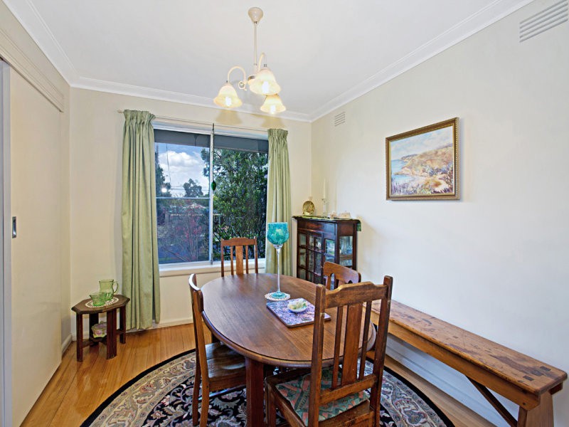 17 Flora Street, Ringwood East, VIC 3135, Ringwood East - Thumbnail 4