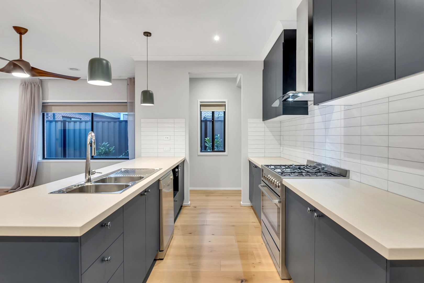 17 Flores Road, Craigieburn, VIC 3064, Craigieburn - Thumbnail 4