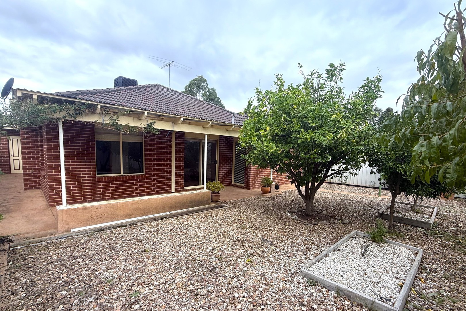 17 Franklin Place, Caroline Springs, VIC 3023, Caroline Springs - Thumbnail 7