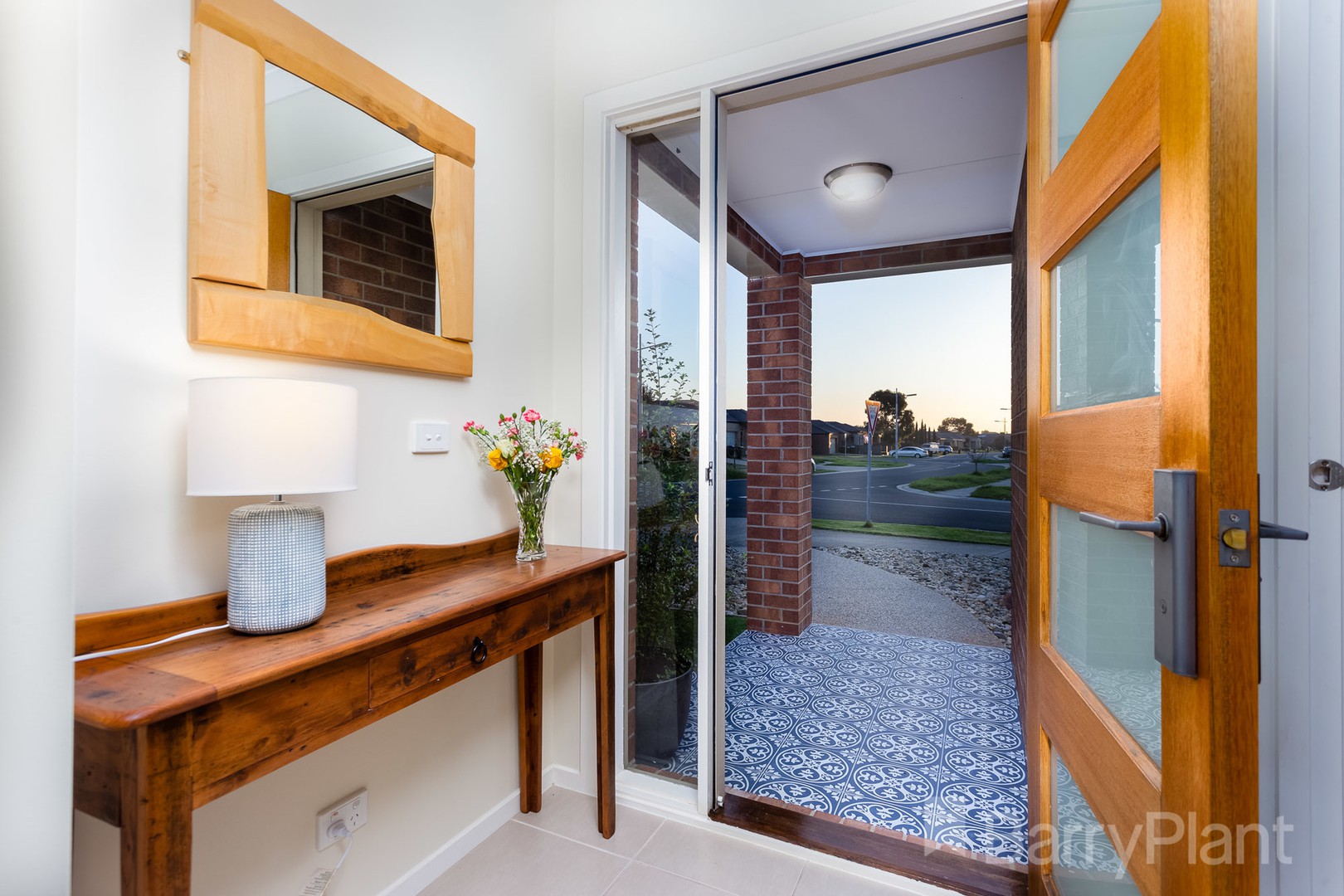 17 Gallant Road, Point Cook, VIC 3030, Point Cook - Thumbnail 2