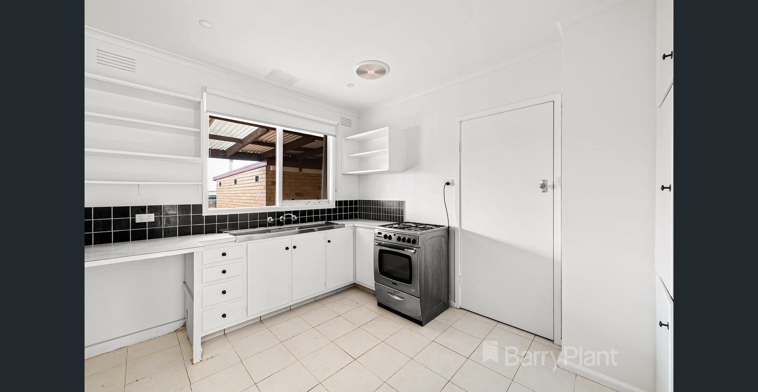 17 Gove Street, Springvale, VIC 3171 - Thumbnail 2 - 03/11/2022